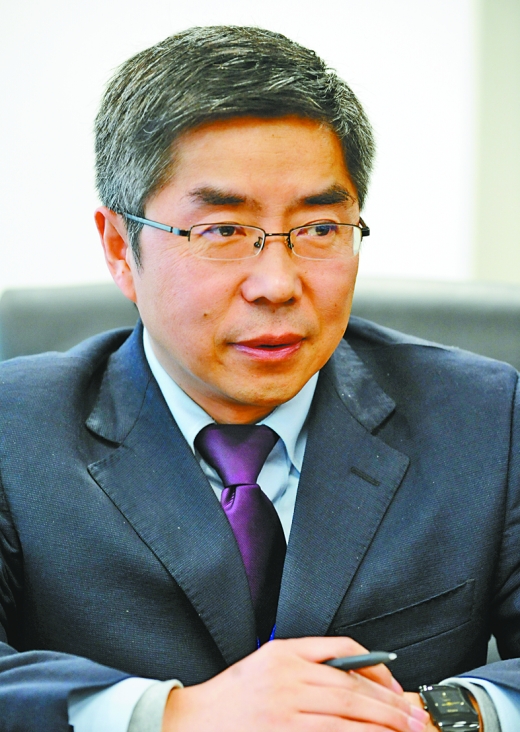 高山董事长_高山简笔画