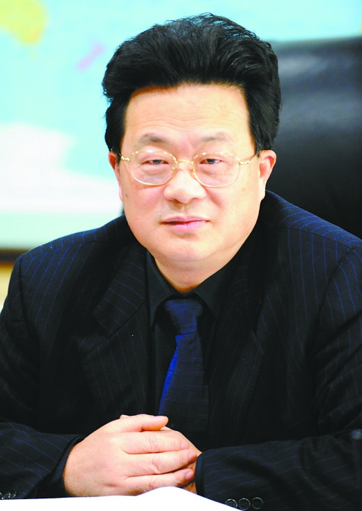 重庆能投董事长_云南能投集团董事长